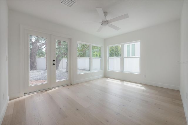 471 W DAVIS BOULEVARD, Tampa, FL 33606