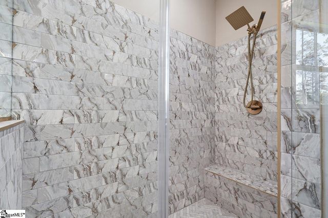 12 Briarwood Court, Simpsonville, SC 29681