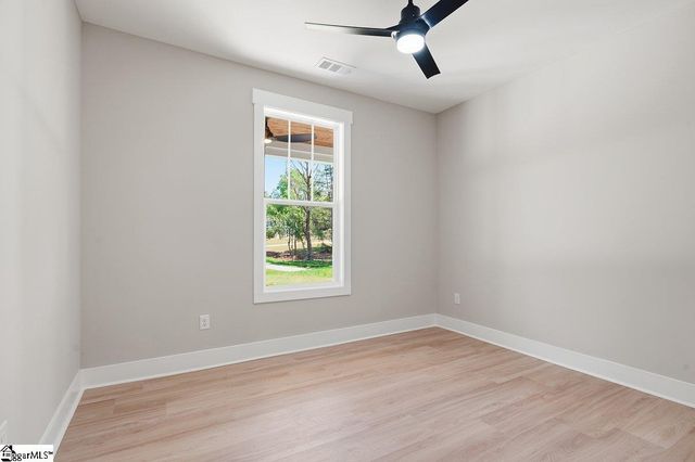 12 Briarwood Court, Simpsonville, SC 29681