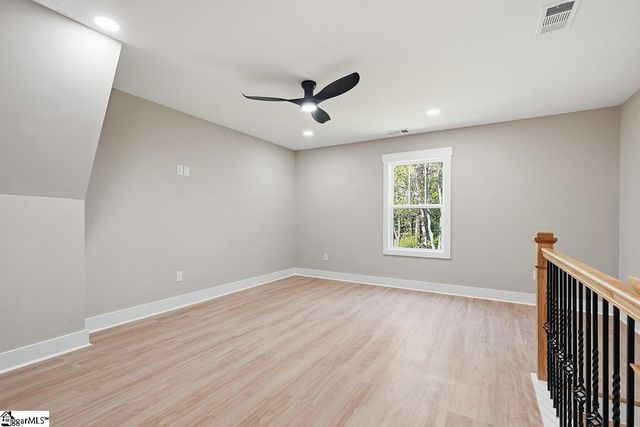 12 Briarwood Court, Simpsonville, SC 29681