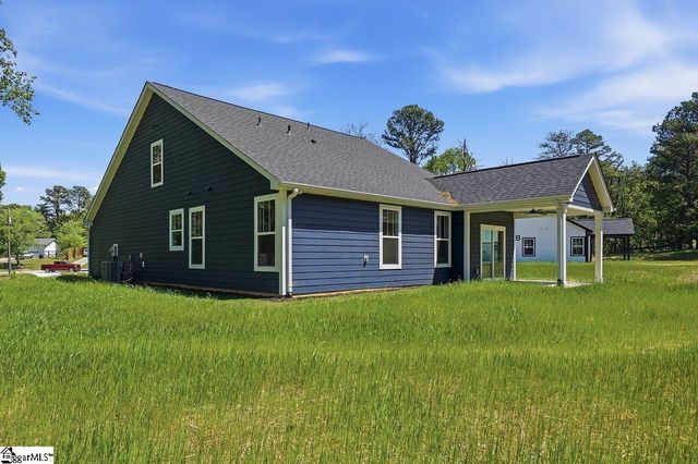 12 Briarwood Court, Simpsonville, SC 29681