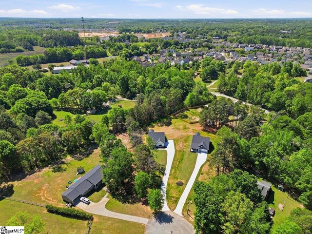 12 Briarwood Court, Simpsonville, SC 29681