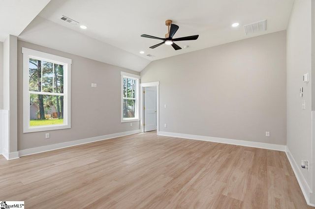 12 Briarwood Court, Simpsonville, SC 29681