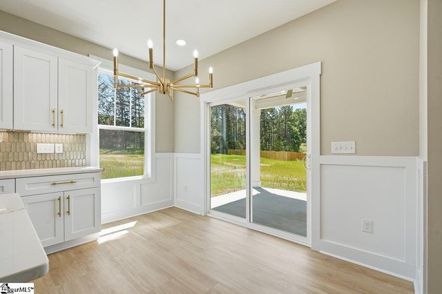 12 Briarwood Court, Simpsonville, SC 29681