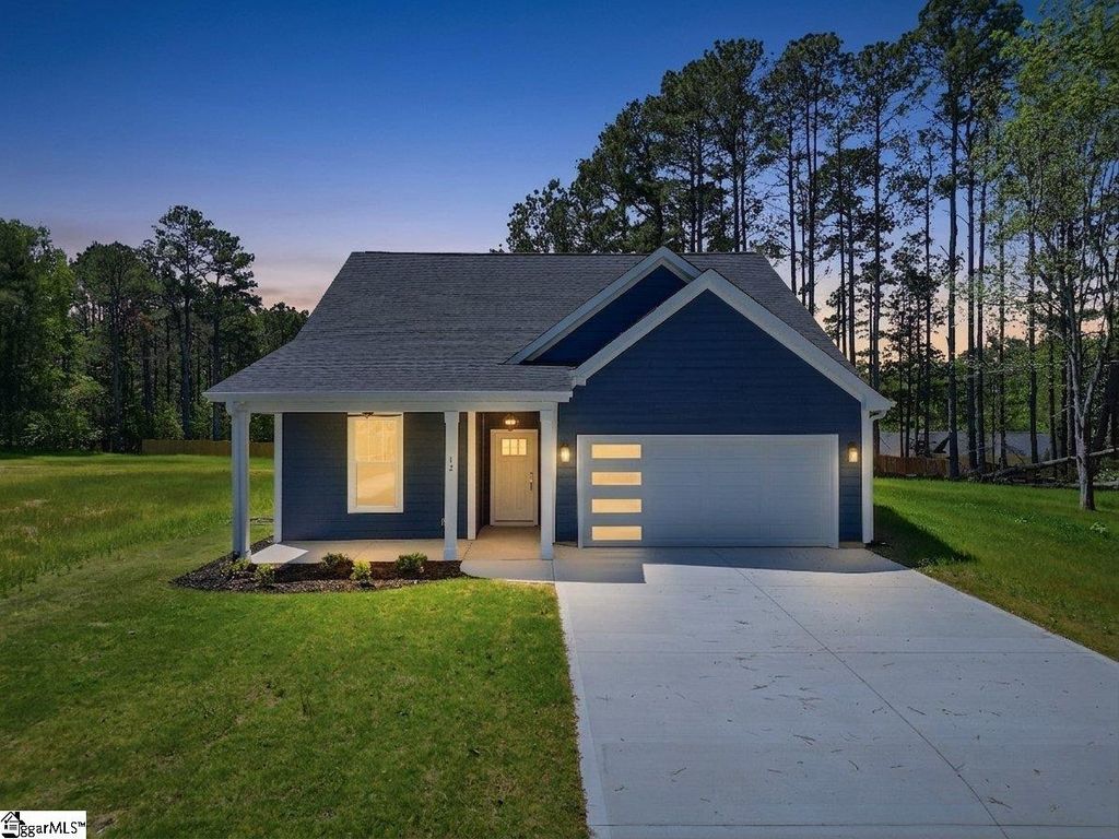 12 Briarwood Court, Simpsonville, SC 29681