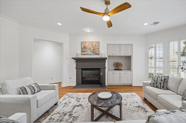 7731 Silent Forest Drive, Sugar Land, TX 77479