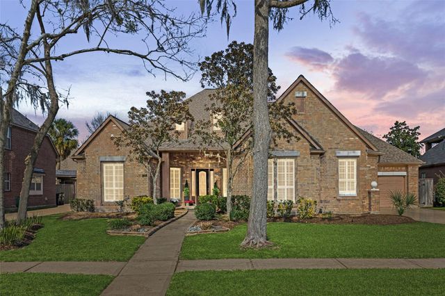 7731 Silent Forest Drive, Sugar Land, TX 77479