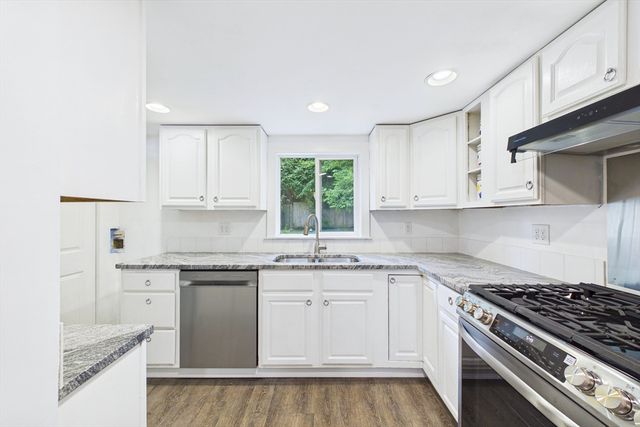 887 Shawmut Ave, New Bedford, MA 02746