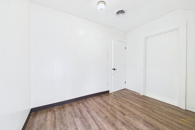 887 Shawmut Ave, New Bedford, MA 02746