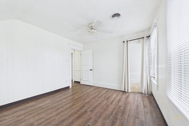 887 Shawmut Ave, New Bedford, MA 02746