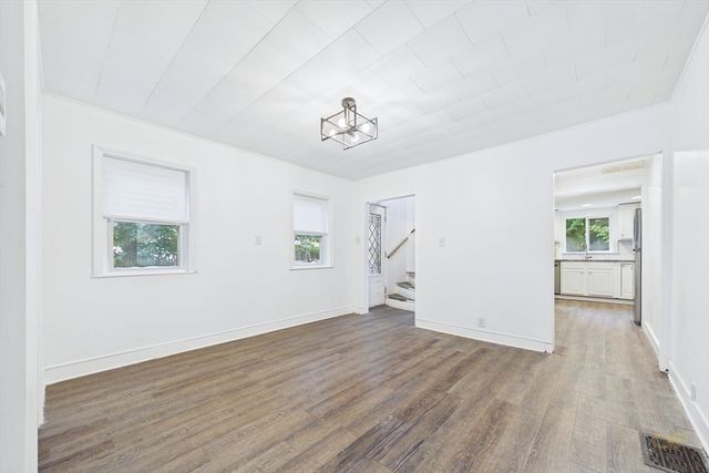 887 Shawmut Ave, New Bedford, MA 02746