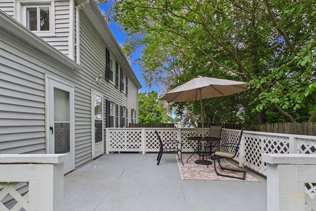 887 Shawmut Ave, New Bedford, MA 02746