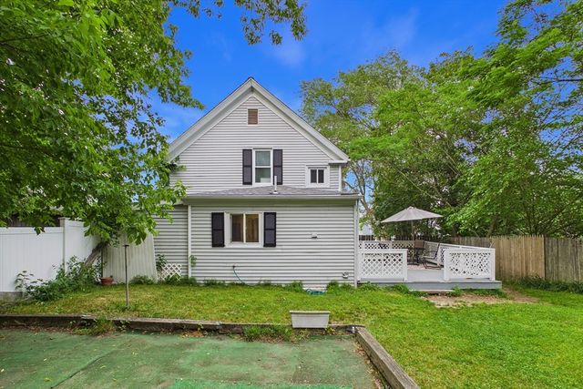 887 Shawmut Ave, New Bedford, MA 02746