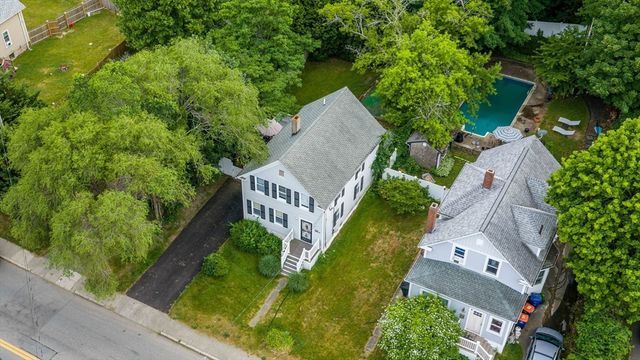887 Shawmut Ave, New Bedford, MA 02746