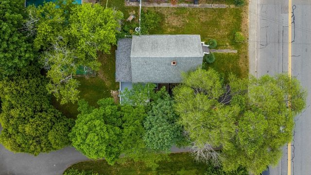 887 Shawmut Ave, New Bedford, MA 02746