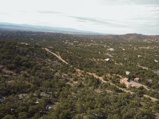 28 and 29 Sena Lane Lot 4 and 5, Santa Fe, NM 87505