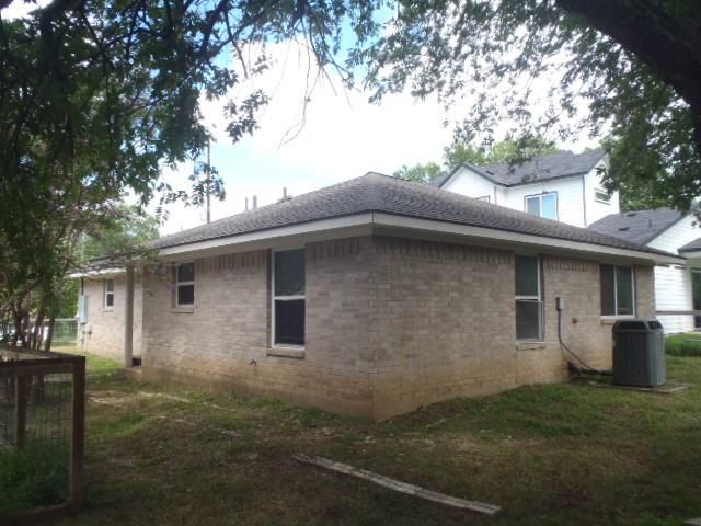 309 Ellis ST, San Marcos, TX 78666