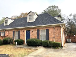 859 Park Place A, Conyers, GA 30012