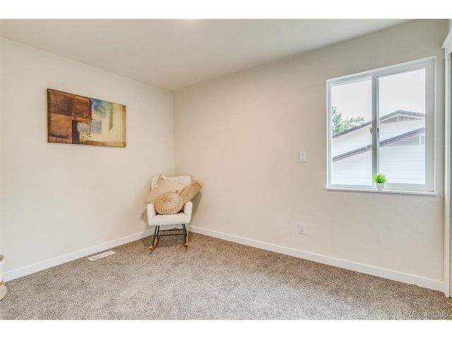 6870 Snead St, Colorado Springs, CO 80911