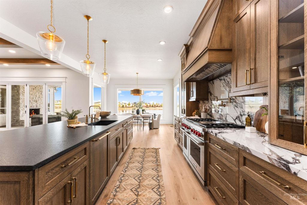 981 S Waning Lane, Eagle, ID 83616