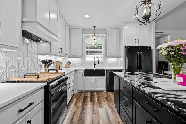 2505 Airstrip RD, Gilmer, TX 75644