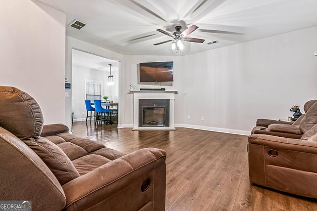 577 Joneus Drive, Mcdonough, GA 30252