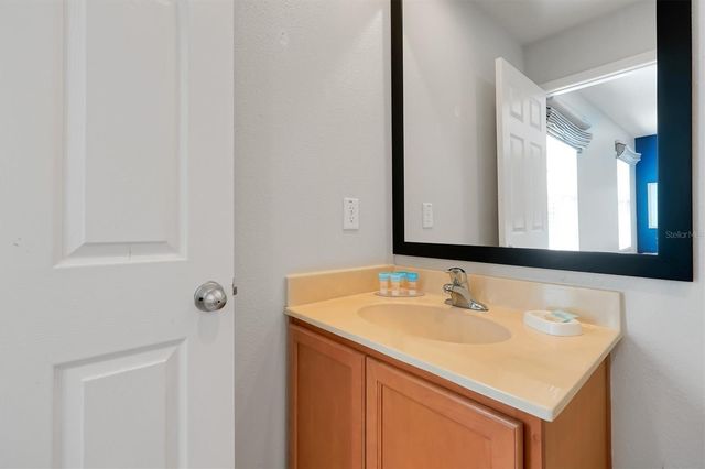 3033 BIRD OF PARADISE LANE, Kissimmee, FL 34747