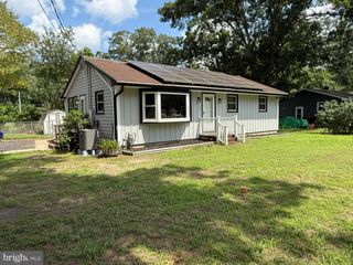 447 MANOR AVE, Millville, NJ 08332