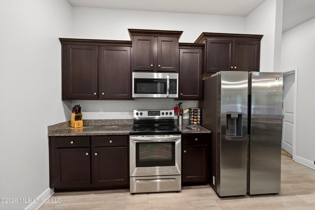 6241 Roxanne Way, Biloxi, MS 39532