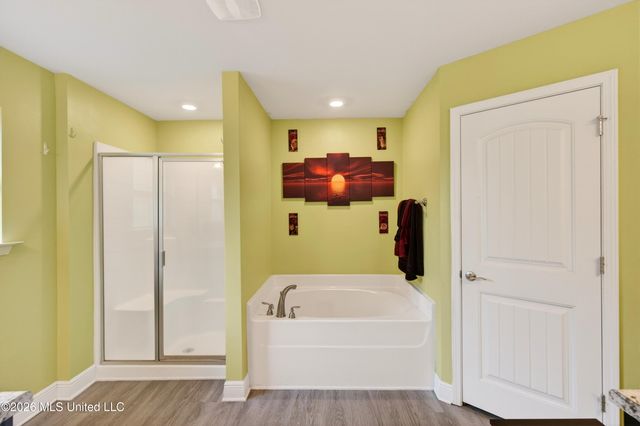 6241 Roxanne Way, Biloxi, MS 39532