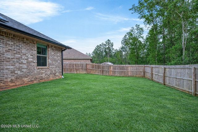 6241 Roxanne Way, Biloxi, MS 39532