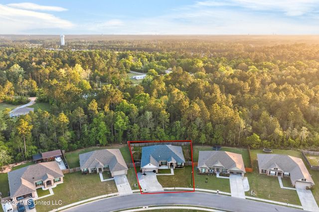 6241 Roxanne Way, Biloxi, MS 39532