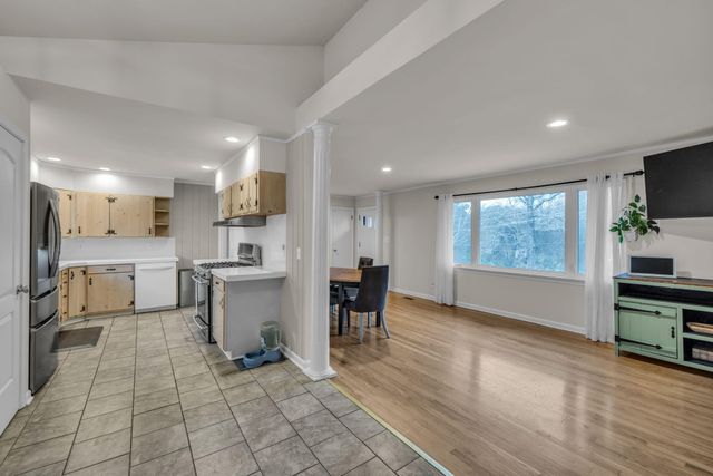 5416 Crestview Drive, Hixson, TN 37343