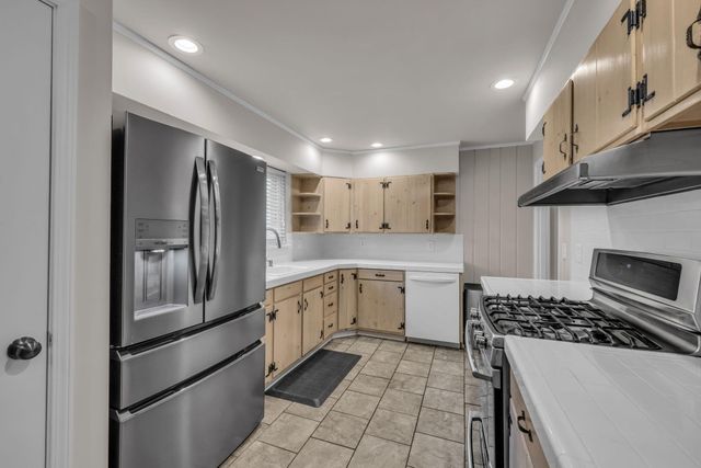 5416 Crestview Drive, Hixson, TN 37343