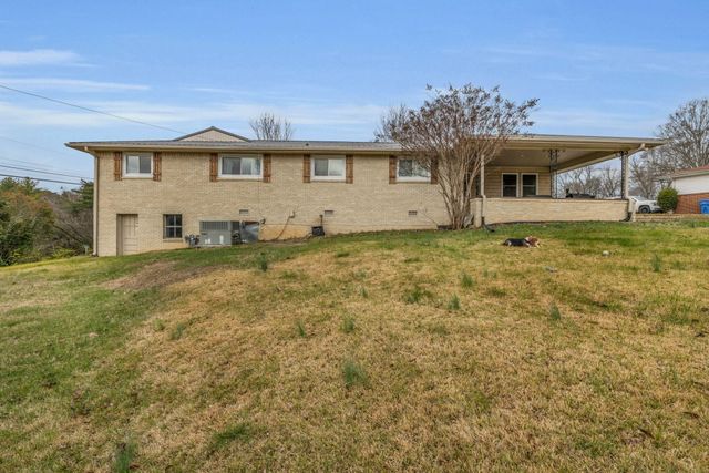 5416 Crestview Drive, Hixson, TN 37343