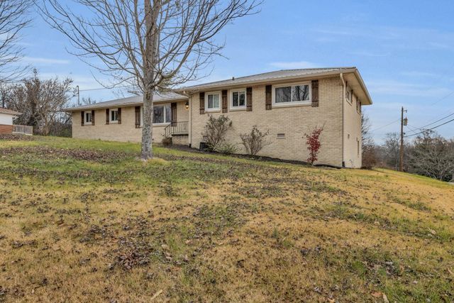 5416 Crestview Drive, Hixson, TN 37343