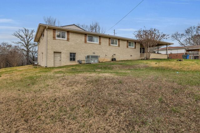 5416 Crestview Drive, Hixson, TN 37343