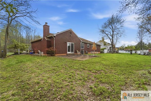 1177 Aaron Road, North Brunswick, NJ 08902