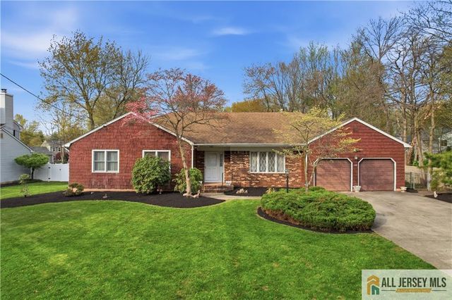 1177 Aaron Road, North Brunswick, NJ 08902