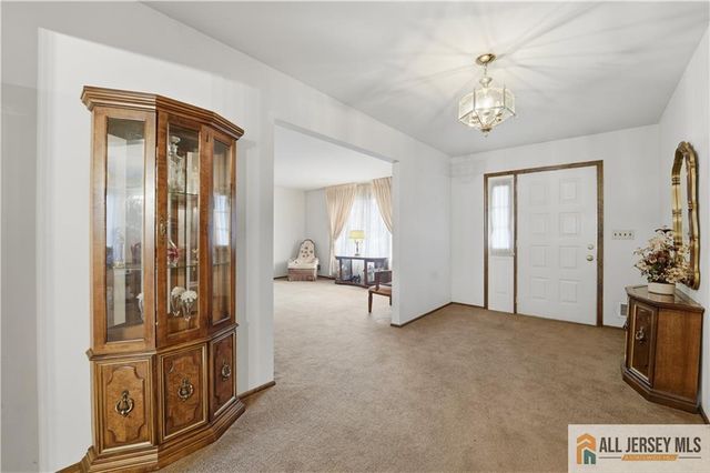 1177 Aaron Road, North Brunswick, NJ 08902