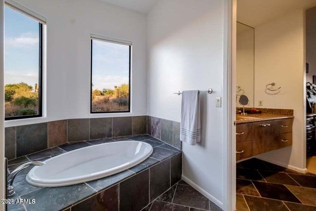 28743 N 106TH Place, Scottsdale, AZ 85262