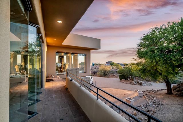 28743 N 106th Place, Scottsdale, AZ 85262
