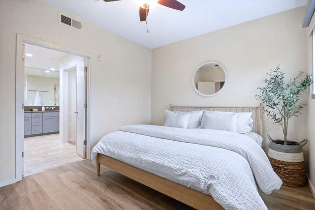 1600 Barton Springs RD 4205, Austin, TX 78704