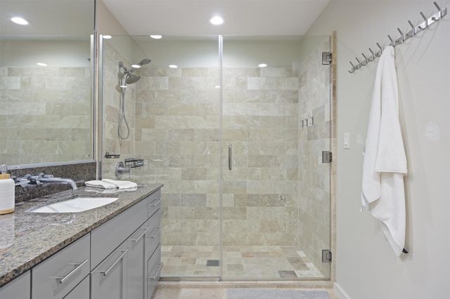 1600 Barton Springs RD 4205, Austin, TX 78704