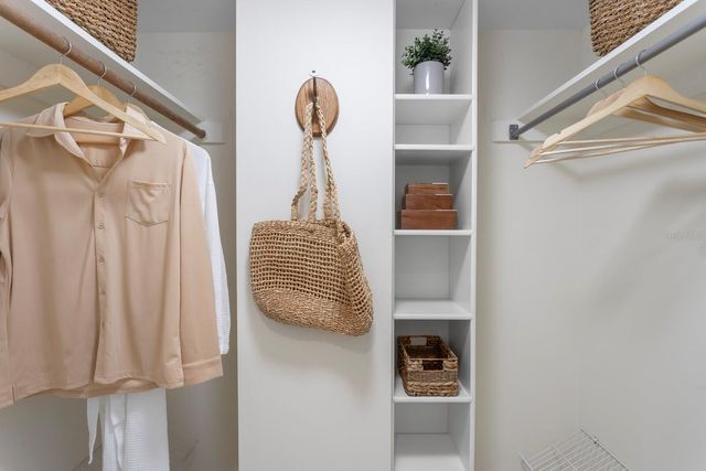 1750 BENJAMIN FRANKLIN DRIVE 9G, Sarasota, FL 34236