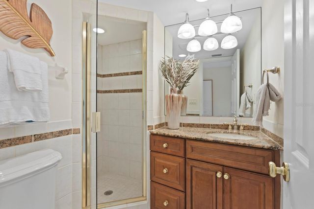 1750 BENJAMIN FRANKLIN DRIVE 9G, Sarasota, FL 34236