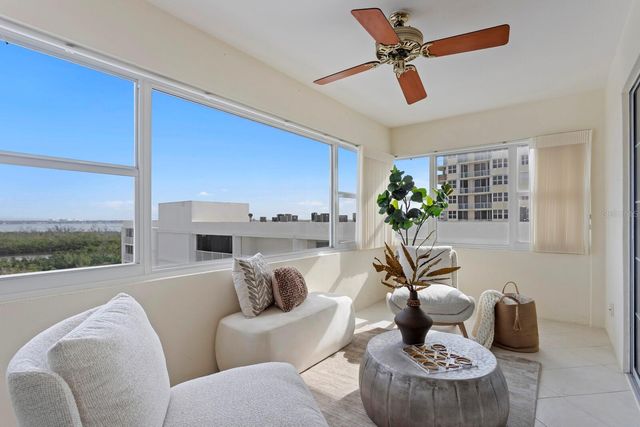 1750 BENJAMIN FRANKLIN DRIVE 9G, Sarasota, FL 34236