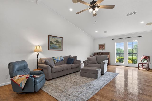 4344 N Colony Boulevard, The Colony, TX 75056