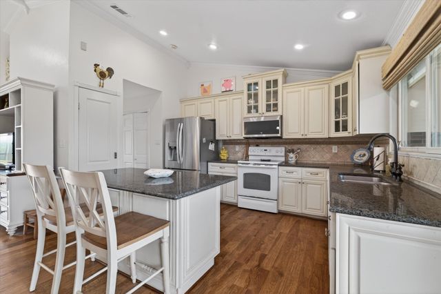 4344 N Colony Boulevard, The Colony, TX 75056