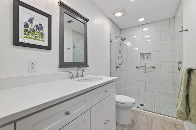 4344 N Colony Boulevard, The Colony, TX 75056